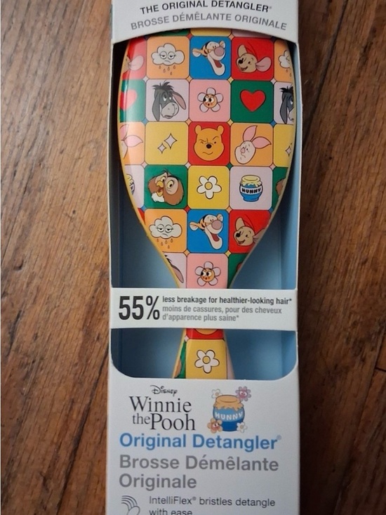 Wet Brush Accessories - Winnie the Pooh Original Detangler Hair Brush - Multicolor